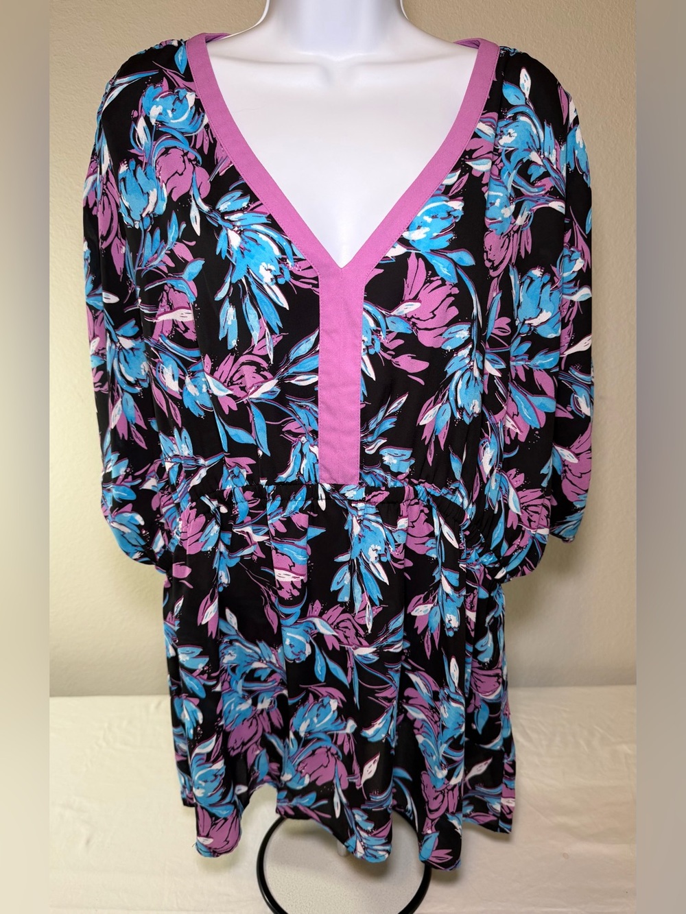 The Pioneer Woman Black Floral V-Neck Tunic with Blue and Purple Accents